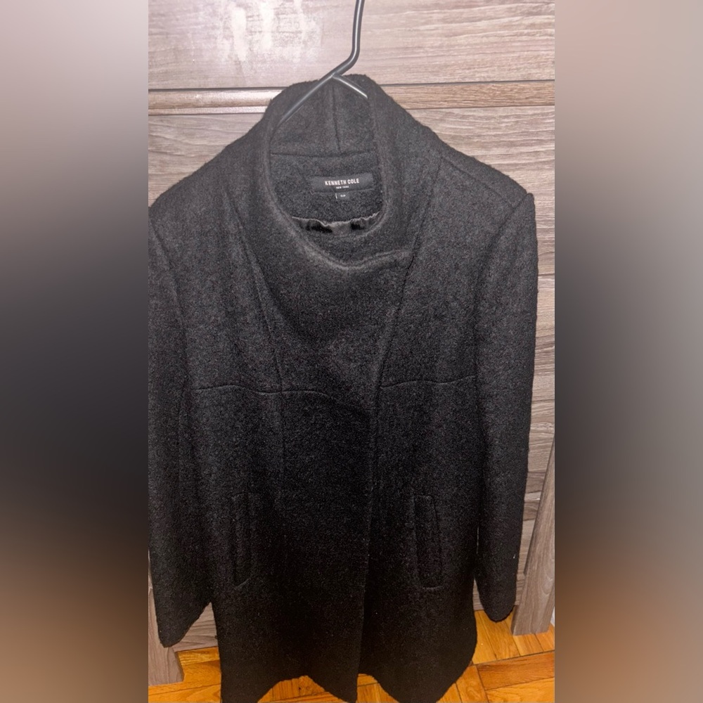 Previously-owned, great condition Kenneth Cole Women's Wool Jacket, size s/p